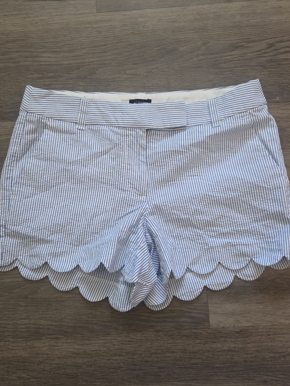J. Crew Striped Seersucker Scalloped Hem Shorts Sz 6 Lagenlook Nautical Preppy
